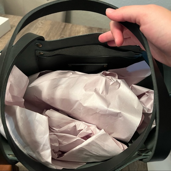 Portland Leather Goods Medium Jade Tote w/ Black Handles - Picture 10 of 10